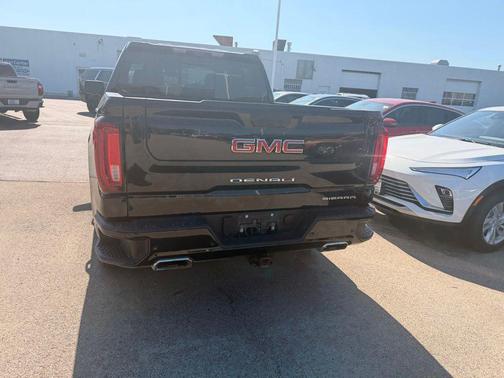 Onyx Black 2024 GMC Sierra 1500 Denali