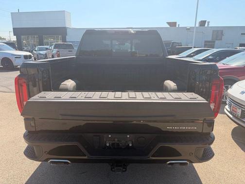 Onyx Black 2024 GMC Sierra 1500 Denali