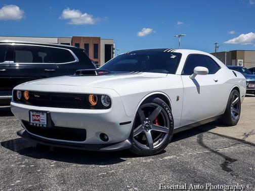 White Knuckle Clearcoat 2018 Dodge Challenger R/T 392