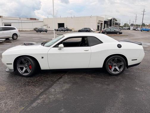 White Knuckle Clearcoat 2018 Dodge Challenger R/T 392