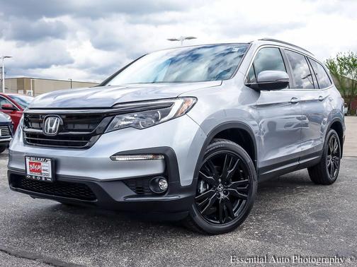 Lunar Silver Metallic 2021 Honda Pilot AWD Special Edition