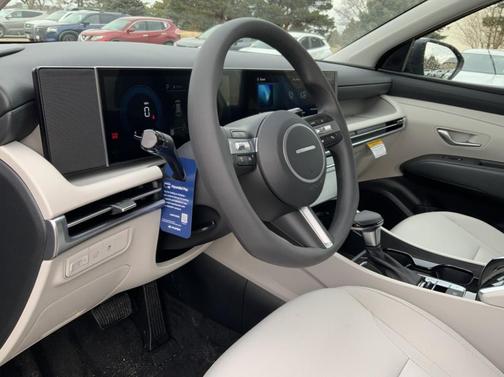 Shimmering Silver 2026 Hyundai TUCSON SEL
