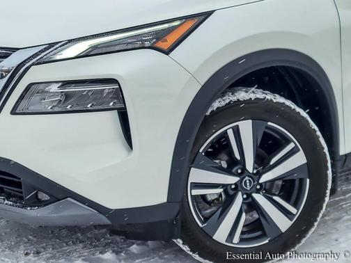 2022 Nissan Rogue SL