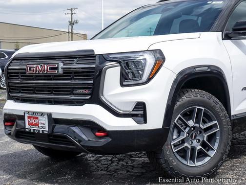 Summit White 2026 GMC Terrain AT4 AWD