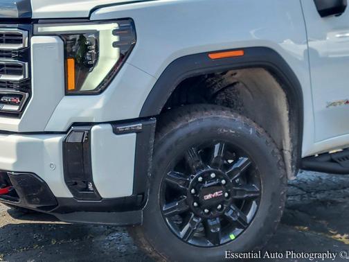 2026 GMC Sierra 2500 AT4