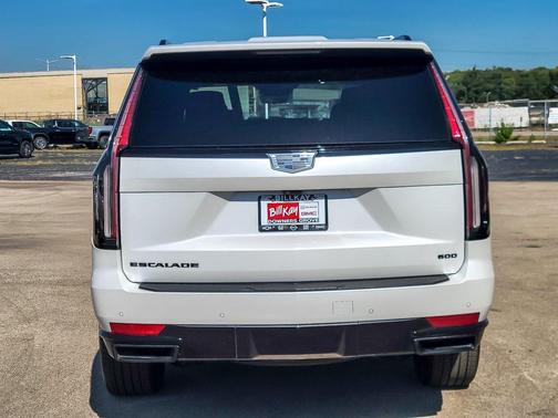 2024 Cadillac Escalade Sport
