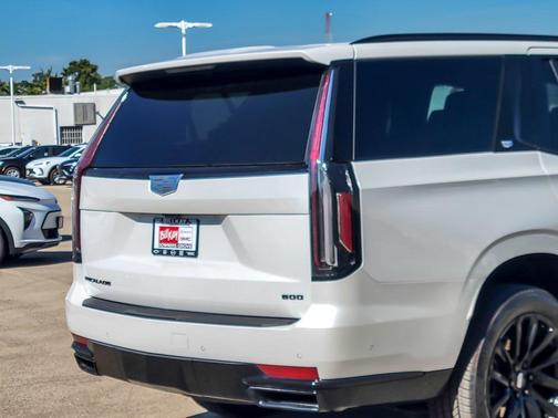 2024 Cadillac Escalade Sport