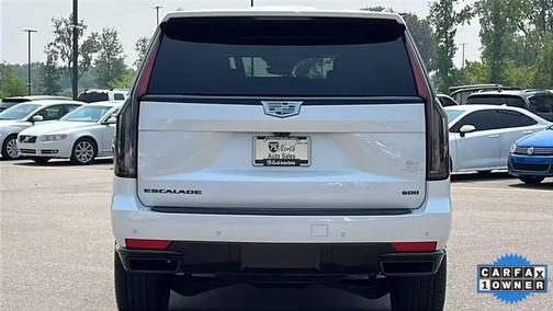 2024 Cadillac Escalade Sport