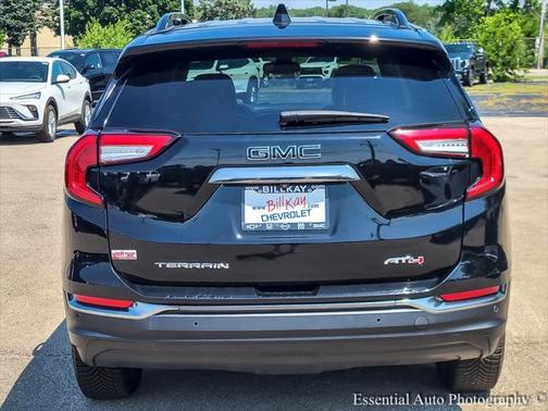2022 GMC Terrain AWD AT4