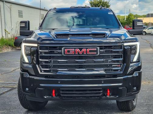 2025 GMC Sierra 2500 AT4