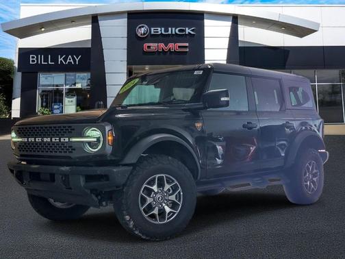 Shadow Black 2024 Ford Bronco Badlands