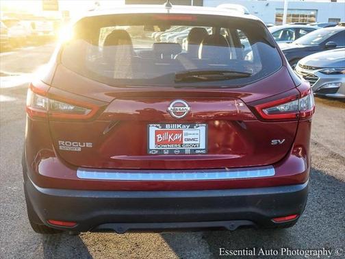 2022 Nissan Rogue Sport SV