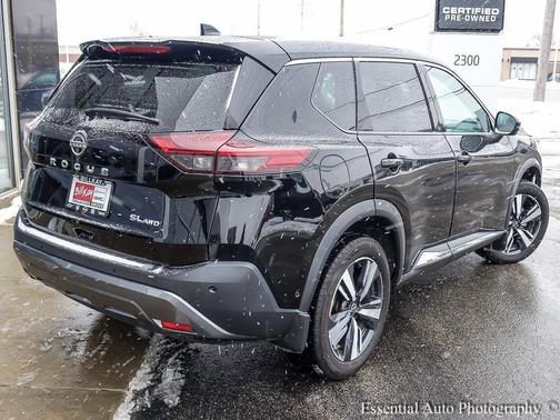 2023 Nissan Rogue SL