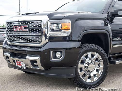 Ebony Twilight Metallic 2019 GMC Sierra 2500 Denali