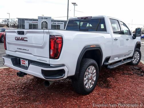 2023 GMC Sierra 2500 Denali