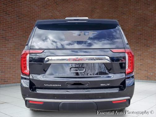 2023 GMC Yukon SLT