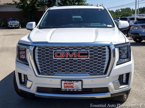 White Frost Tricoat 2024 GMC Yukon XL Denali
