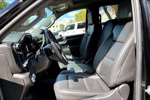 Onyx Black 2025 GMC Sierra 1500 SLT