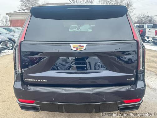 2023 Cadillac Escalade Sport Platinum