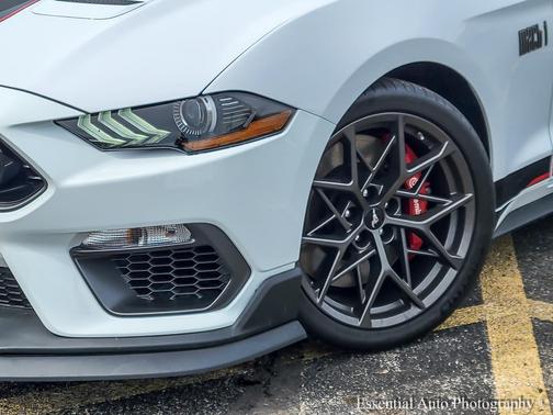 2022 Ford Mustang Mach 1 Fastback