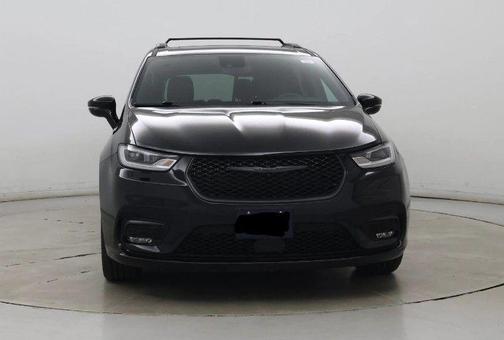 Diamond Black Crystal Pearlcoat 2025 Chrysler Pacifica Limited