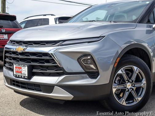 Sterling Gray Metallic 2025 Chevrolet Blazer 2LT