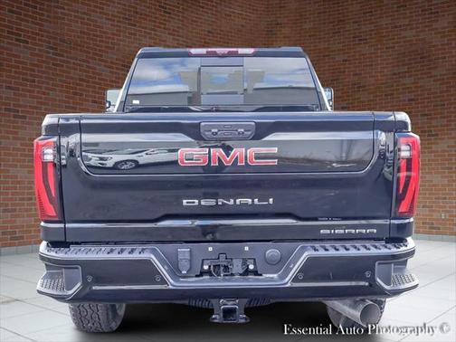 2025 GMC Sierra 2500 Denali