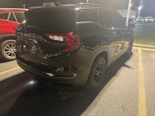 2023 GMC Terrain AWD AT4