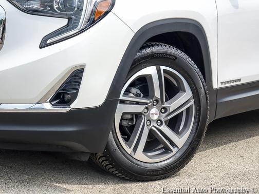 White Frost Tricoat 2020 GMC Terrain SLT
