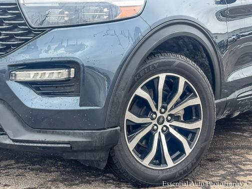 2022 Ford Explorer ST-Line