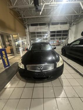 2009 INFINITI G37x Base