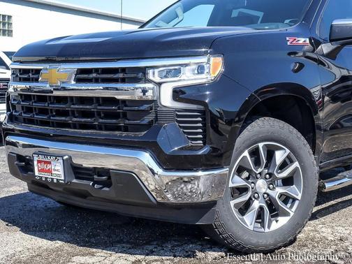 Black 2024 Chevrolet Silverado 1500 LT