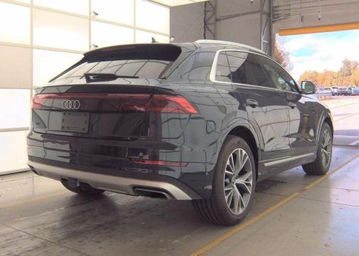 2024 Audi Q8 55 Prestige
