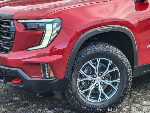 2024 GMC Acadia AWD AT4