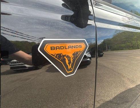 Shadow Black 2024 Ford Bronco Badlands
