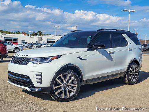 2024 Land Rover Discovery P300 Dynamic SE