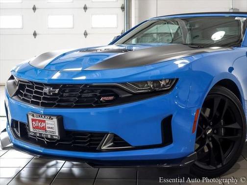 2022 Chevrolet Camaro RWD Convertible LT1