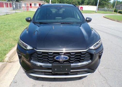 Black Metallic 2025 Ford Escape ST-Line