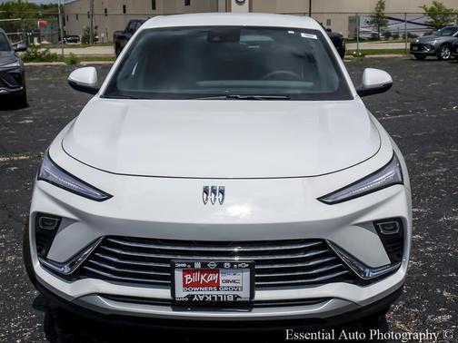 Summit White 2026 Buick Envista Preferred FWD