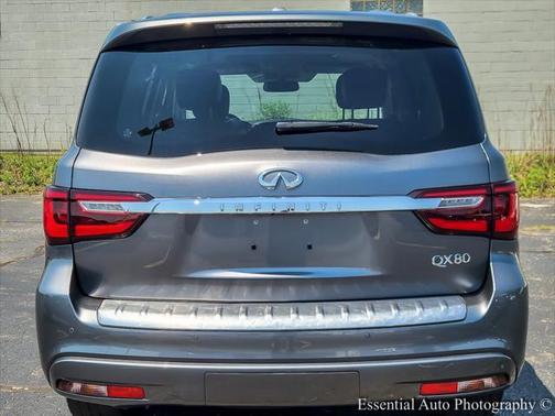 2018 INFINITI QX80 Base