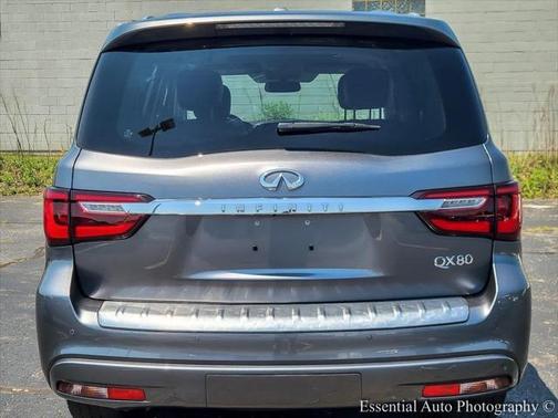 2018 INFINITI QX80 Base