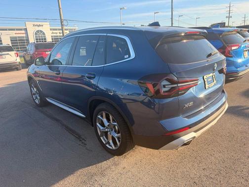 Phytonic Blue Metallic 2023 BMW X3 xDrive30i