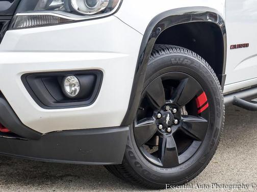 Summit White 2018 Chevrolet Colorado LT