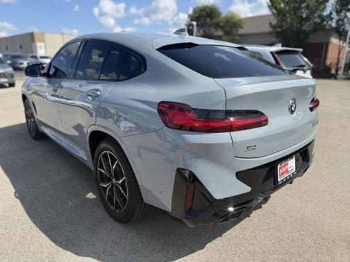 2024 BMW X4 M40i