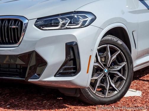 2024 BMW X4 M40i