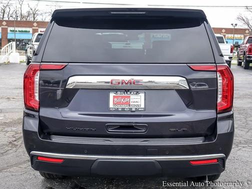 2023 GMC Yukon SLT