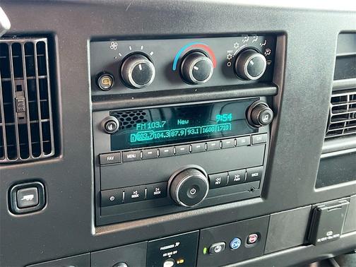 2024 Chevrolet Express 2500 Work Van