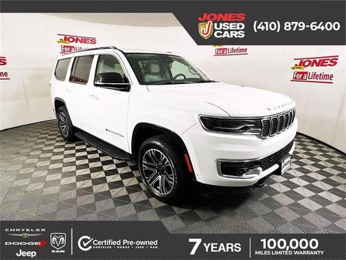 2024 Jeep Wagoneer Base