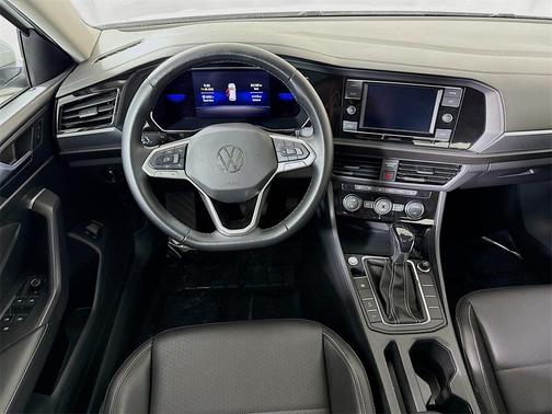 2022 Volkswagen Jetta 1.5T SE