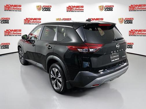 Black 2023 Nissan Rogue SV